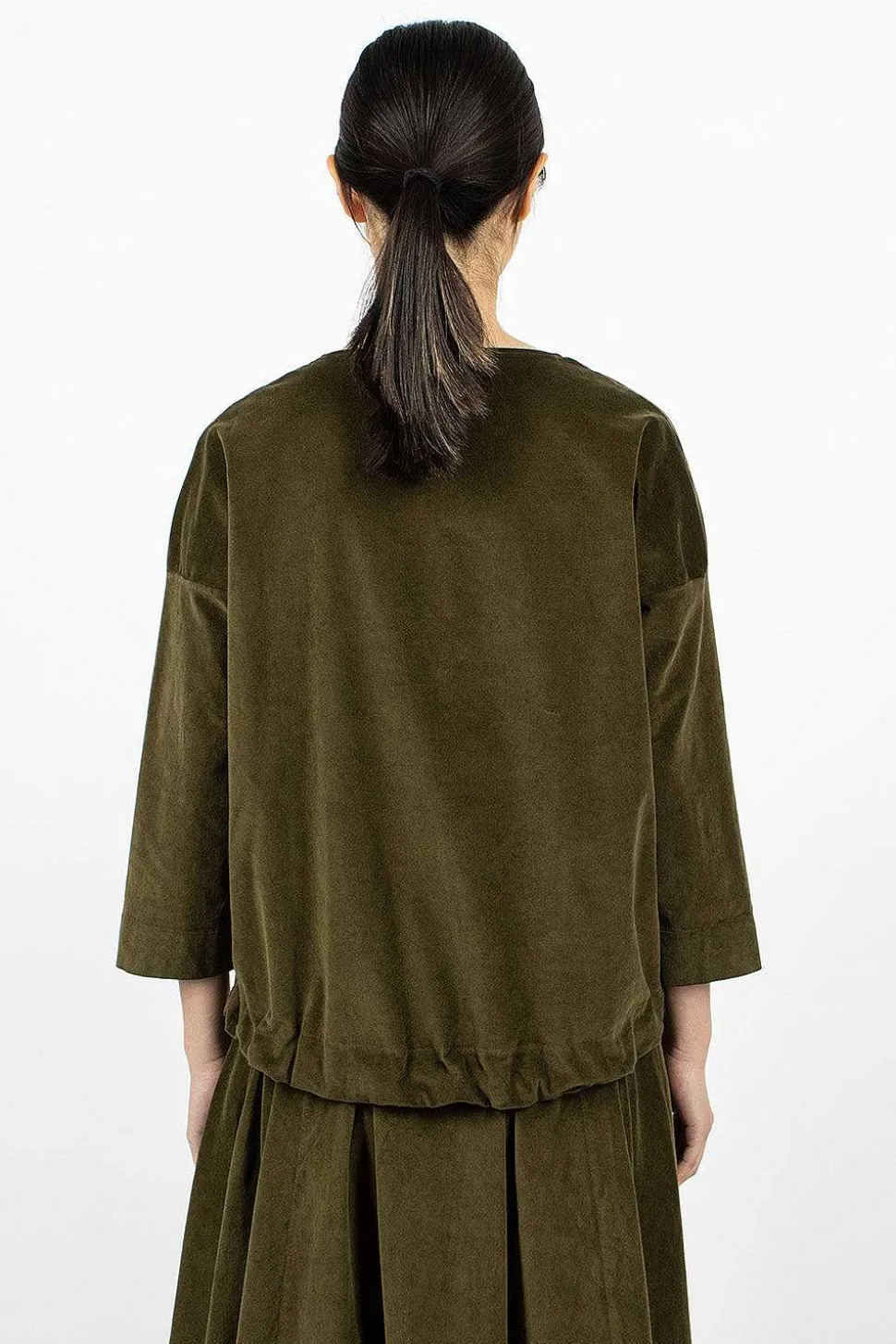 40_211 Velvet Jumper Olive