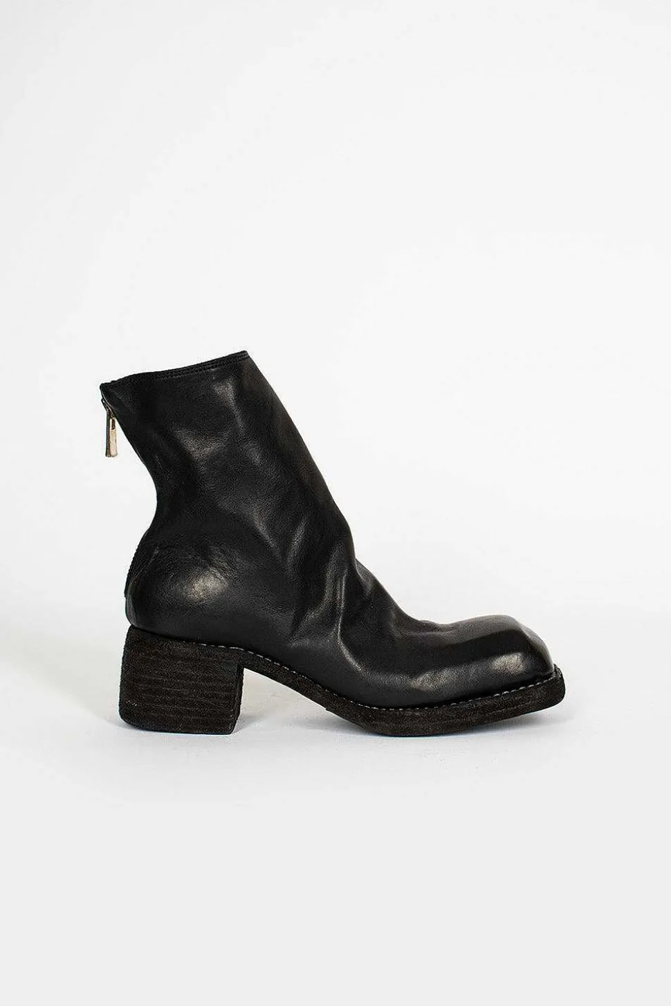 9086 Back Zip Boots