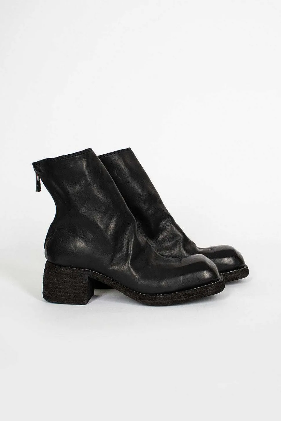 9086 Back Zip Boots