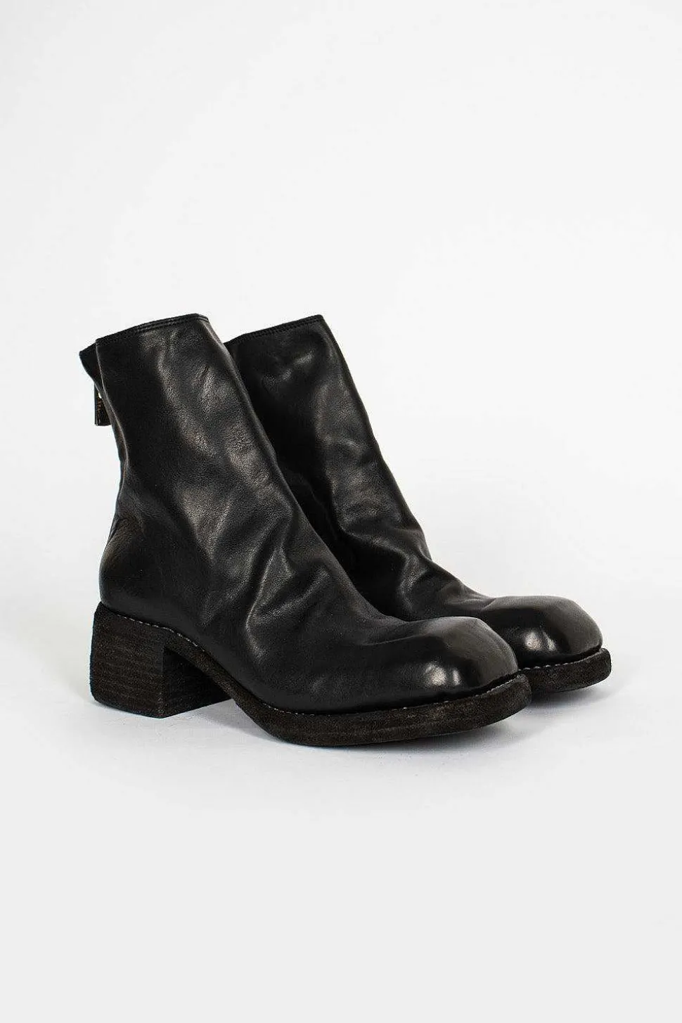 9086 Back Zip Boots