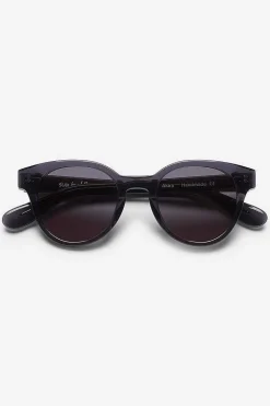 Akira Grey Sunglasses