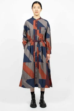 Banded Collar Dress Burgundy/Geo