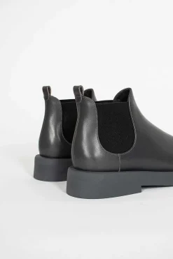 Beatles Ankle Boot Lead
