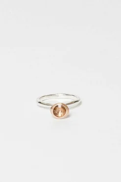 Beiquis Quartz Ring