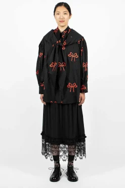 Bow Embroidered Shirt Black/Red