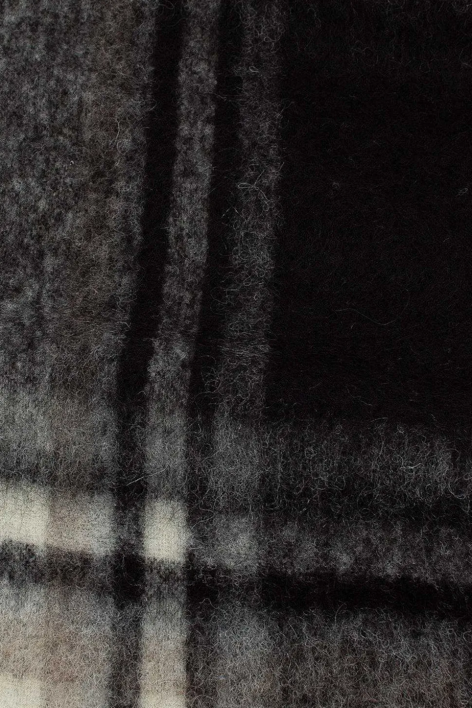 Checked Alpaca Scarf Black/Grey
