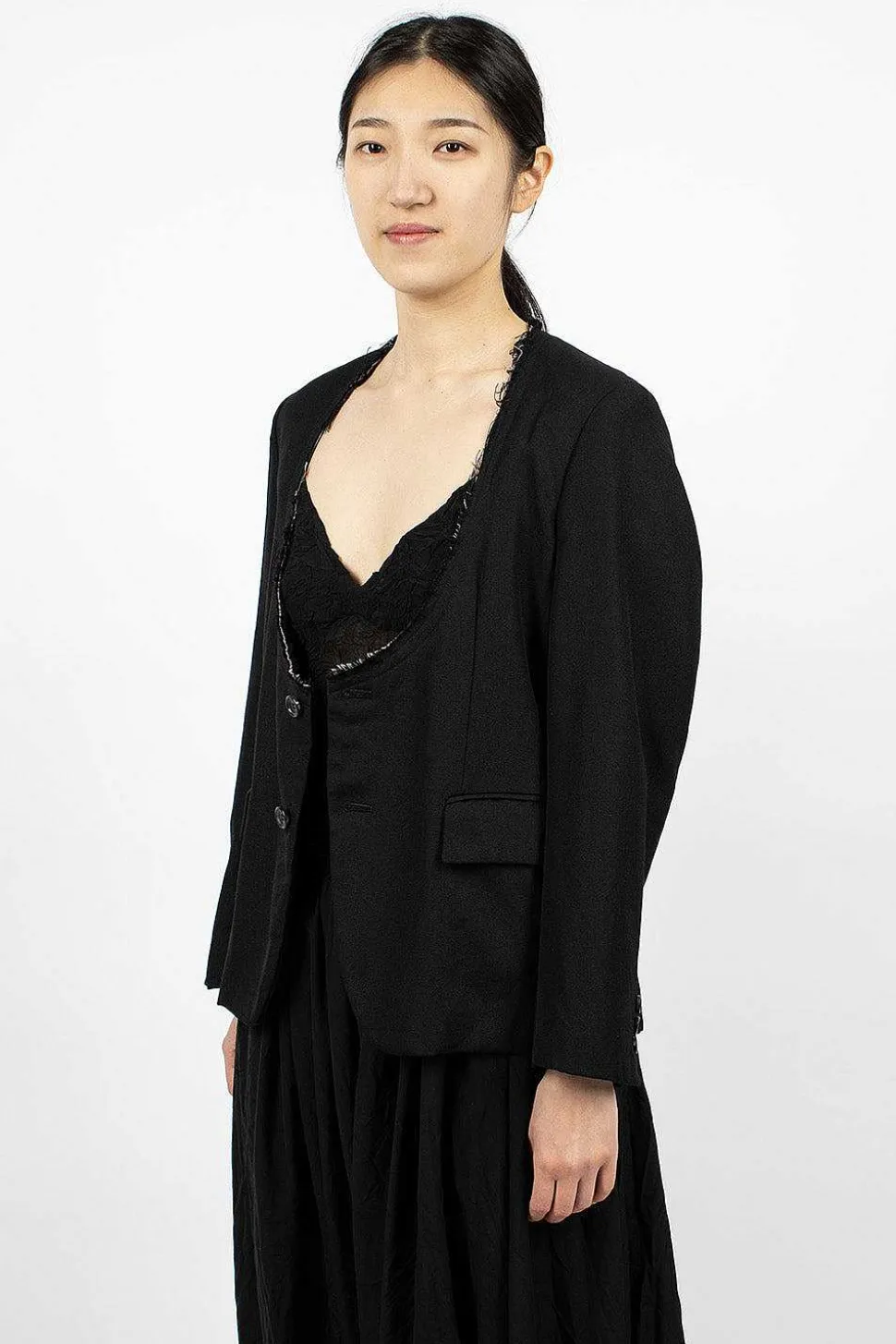 Cut-Off Collar Wool Jacket Black