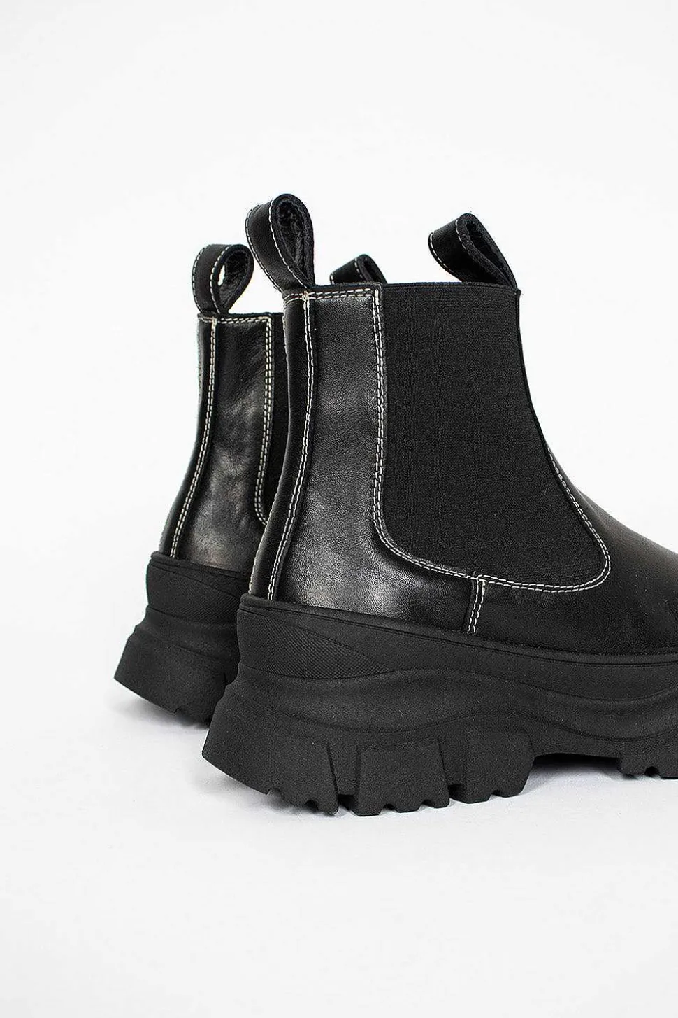 Fabulous Boot Black