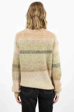 Gradient Crew Neck Knit