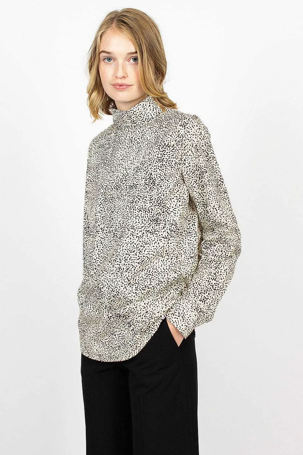High Neck Shirt Ecru Spot