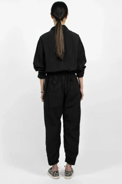 Jumpy Black