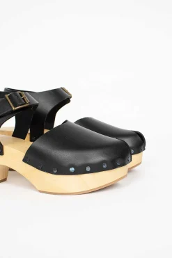 Leather Clogs Black