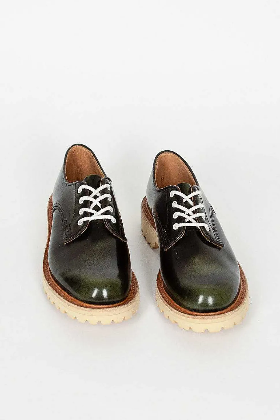 Linda Militaire Bookbinder Tramper