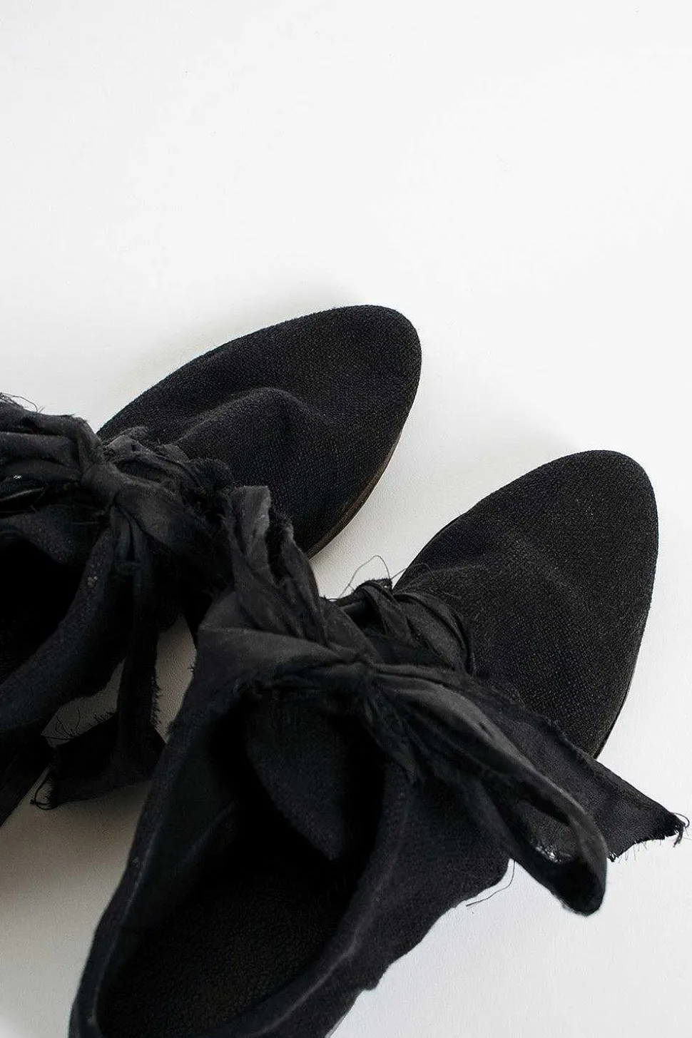 Linen Ore Shoes Black