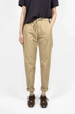 New Yorker Beige