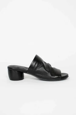 Otto Mules Black