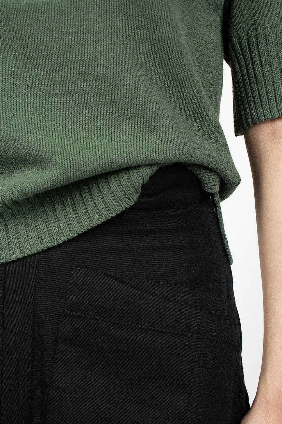 Patch Pocket Circle Skirt Black