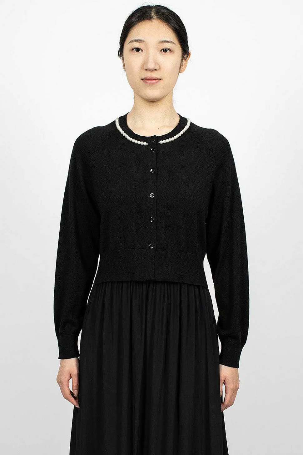 Pearl Embellished Cropped Black Cardigan