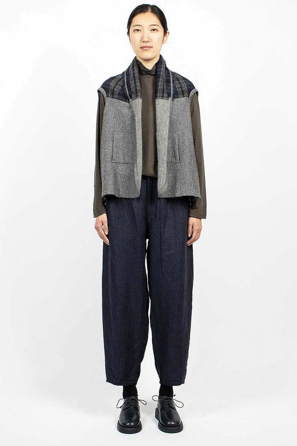 Plaid Cape Heather Grey