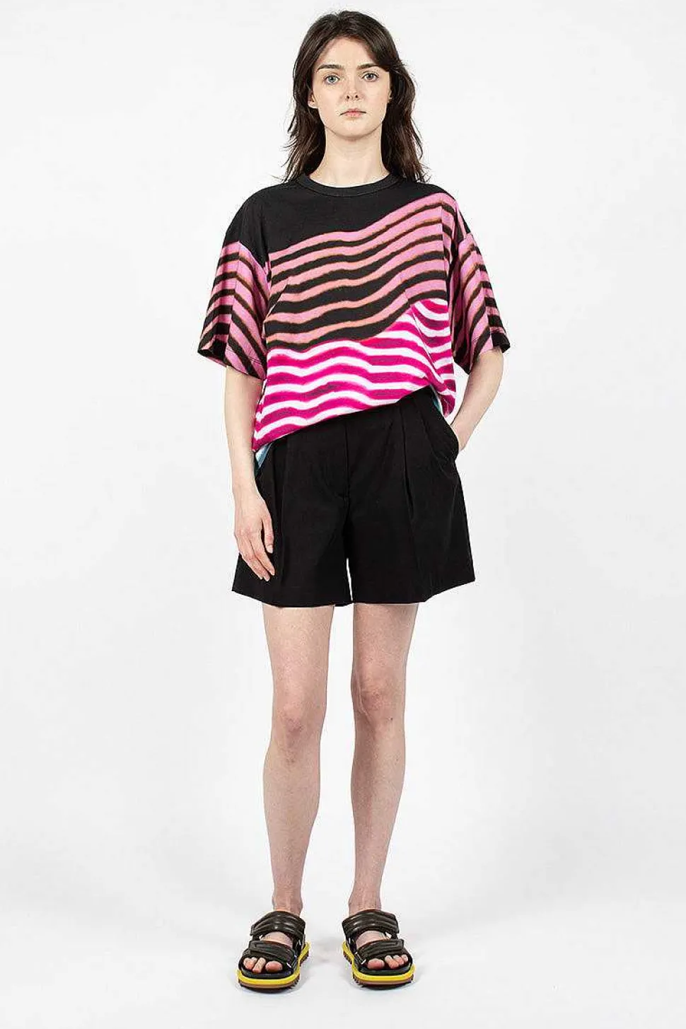 Pleat Shorts Black
