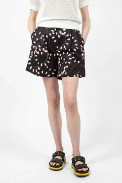 Printed Pleat Shorts Black