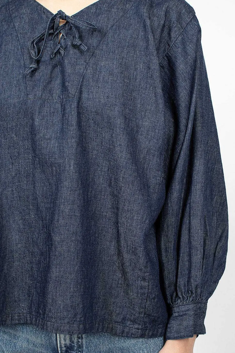 Pullover Laced Shirt One Wash