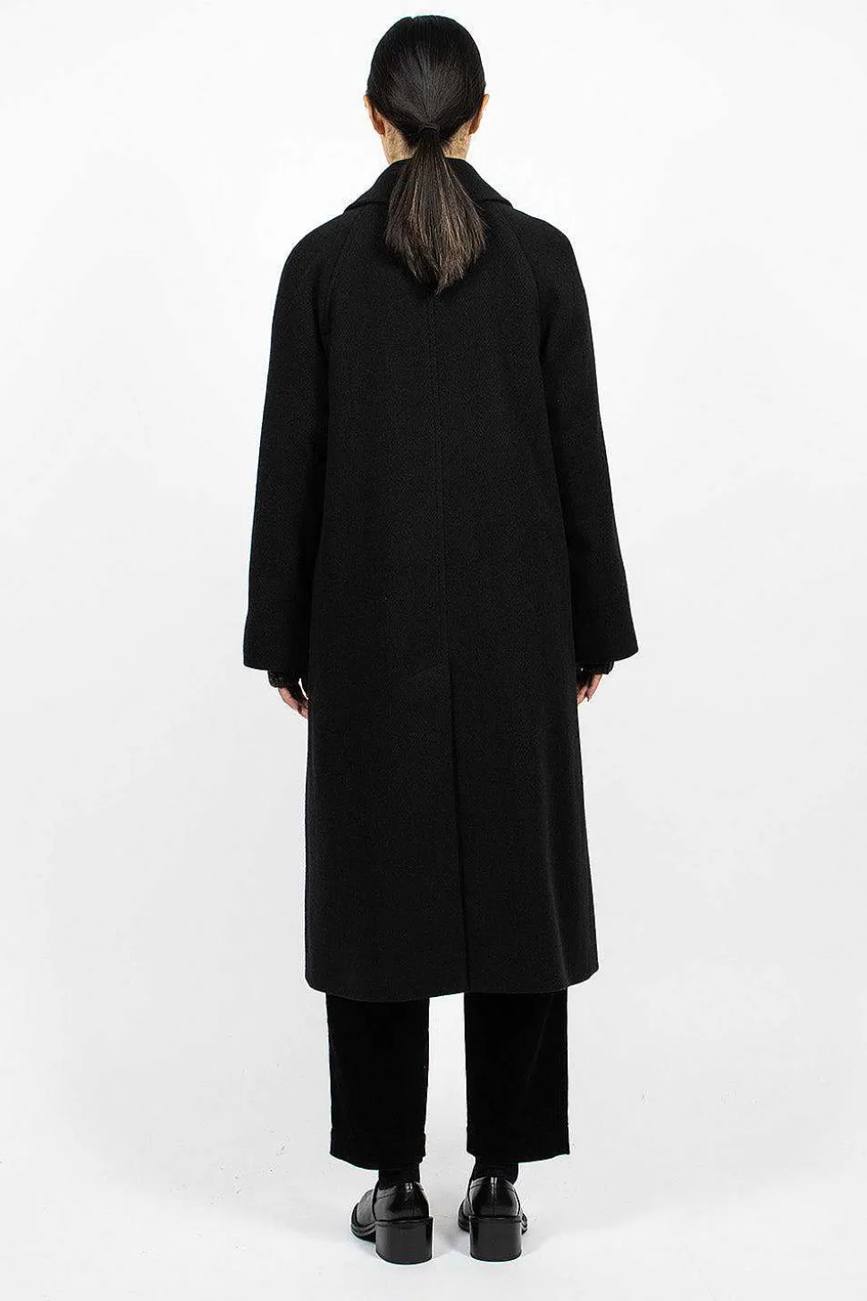 Raglan Overcoat Black