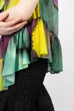 Ruffle Top Yellow Dye