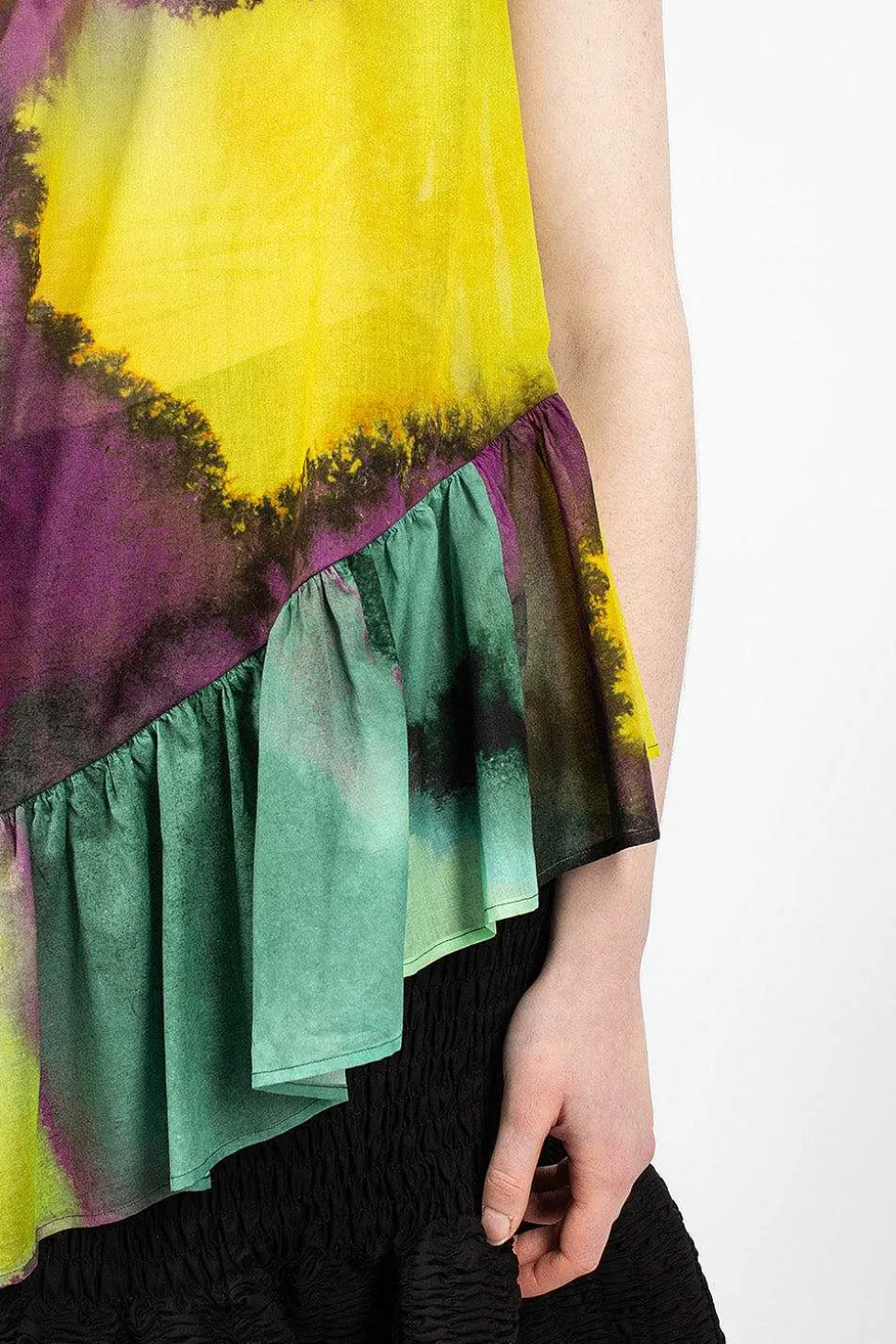 Ruffle Top Yellow Dye