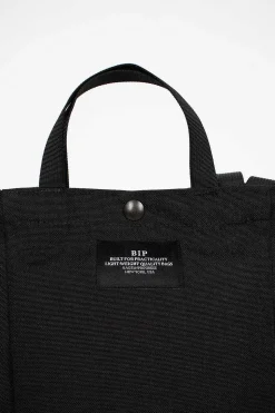 Small Side Pocket Tote Black