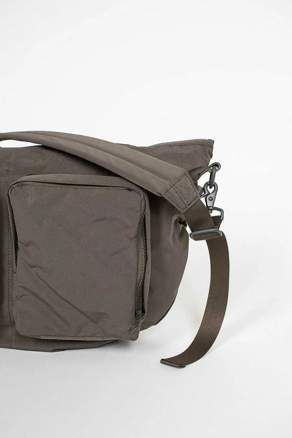 Split Yarn Body Bag Grey
