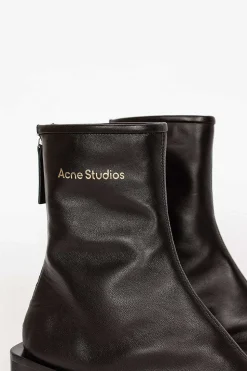 Square Toe Boot Black