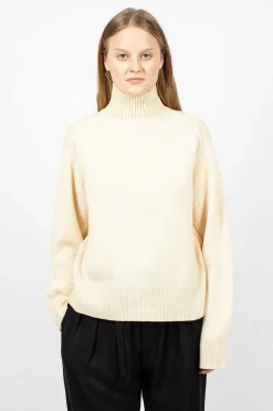 Turtleneck Sweater Cream Beige
