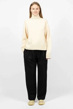 Turtleneck Sweater Cream Beige