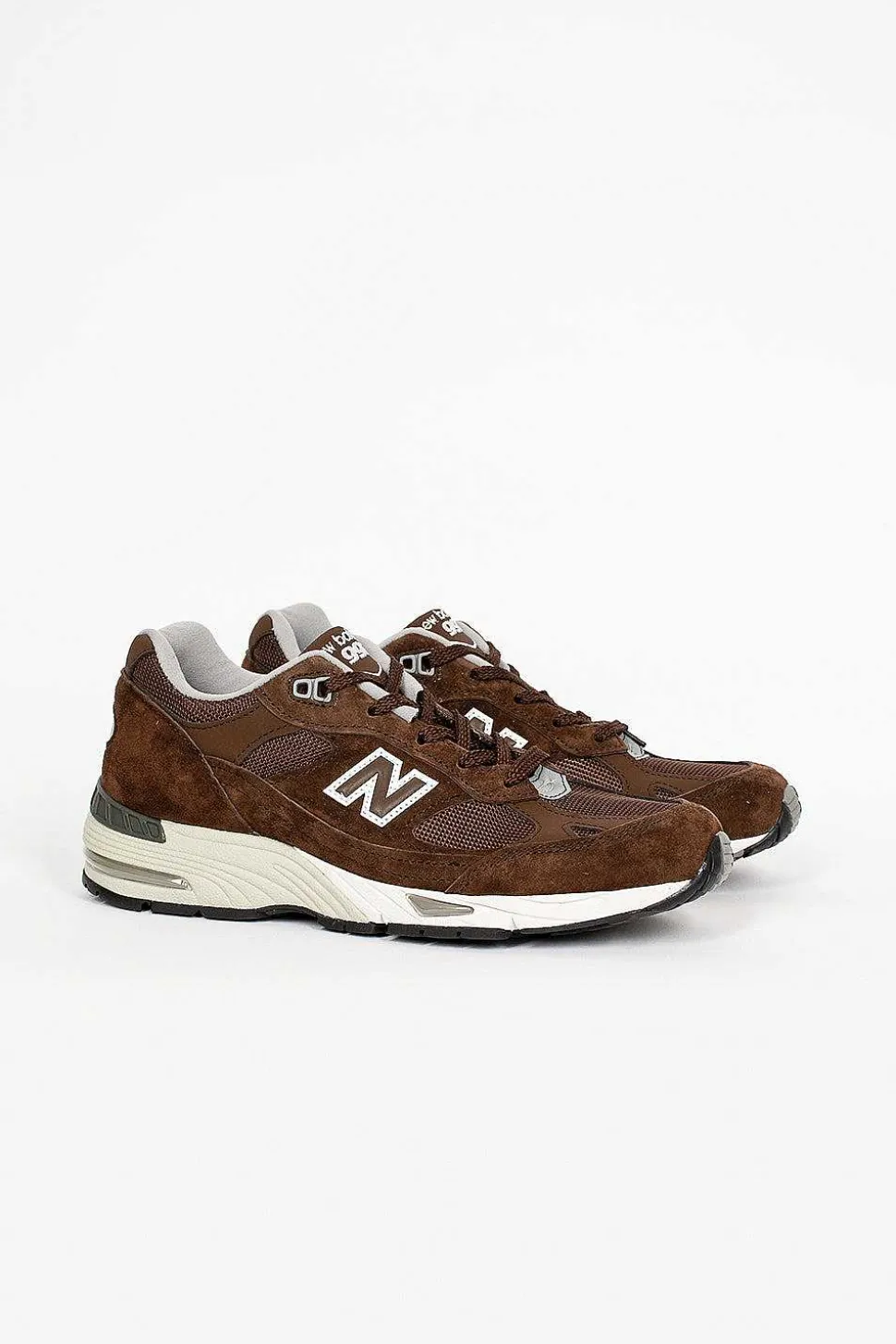 W991Bgw Sneaker Carafe