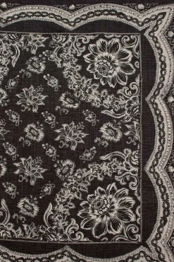 Wildflower Scarf Black